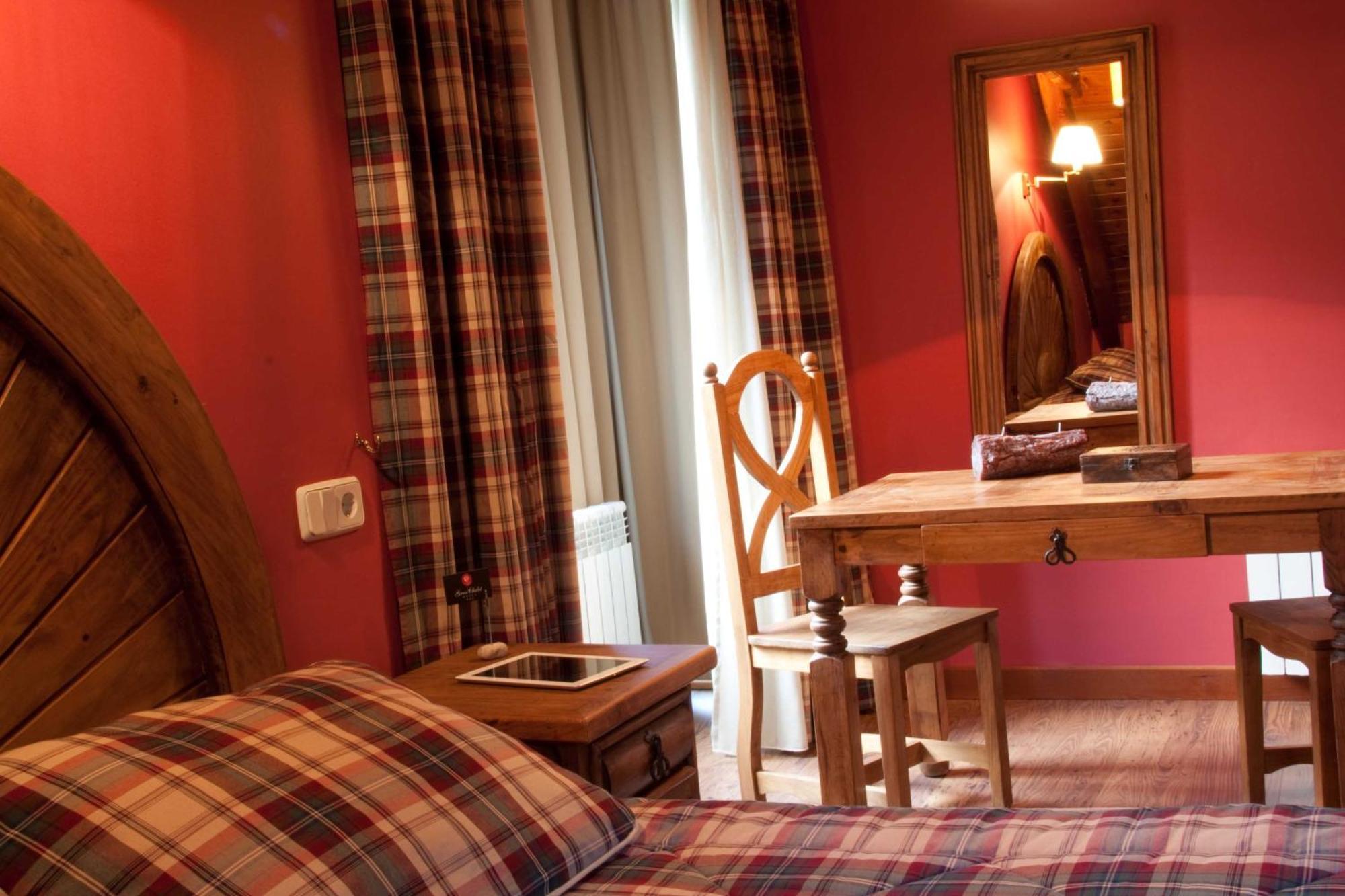 Gran Chalet Hotel & Petit Spa Vielha Room photo